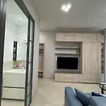 Kadevi -centralissimo, Parcheggio Gratuito, Bici A Disposizione- アパート