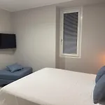 Kadevi -centralissimo, Parcheggio Gratuito, Bici A Disposizione- Apartment Sanremo