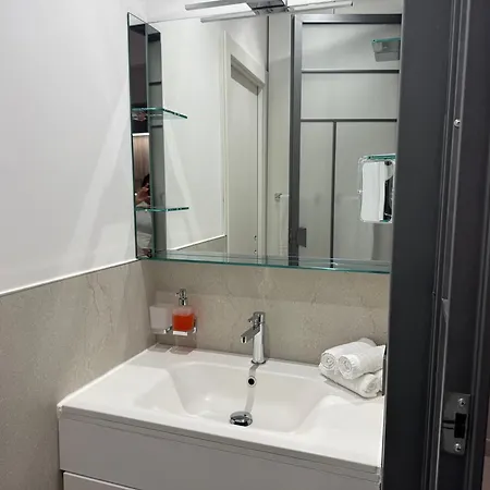 Apartment Kadevi Apartment -Centralissimo, Parcheggio, Bici- *