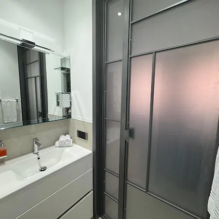 Lejlighed Kadevi Apartment -Centralissimo, Parcheggio, Bici- Sanremo