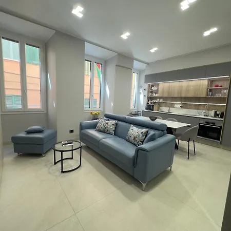 Kadevi Apartment -Design E Comfort, Fronte Mare, Parcheggio, Bici-